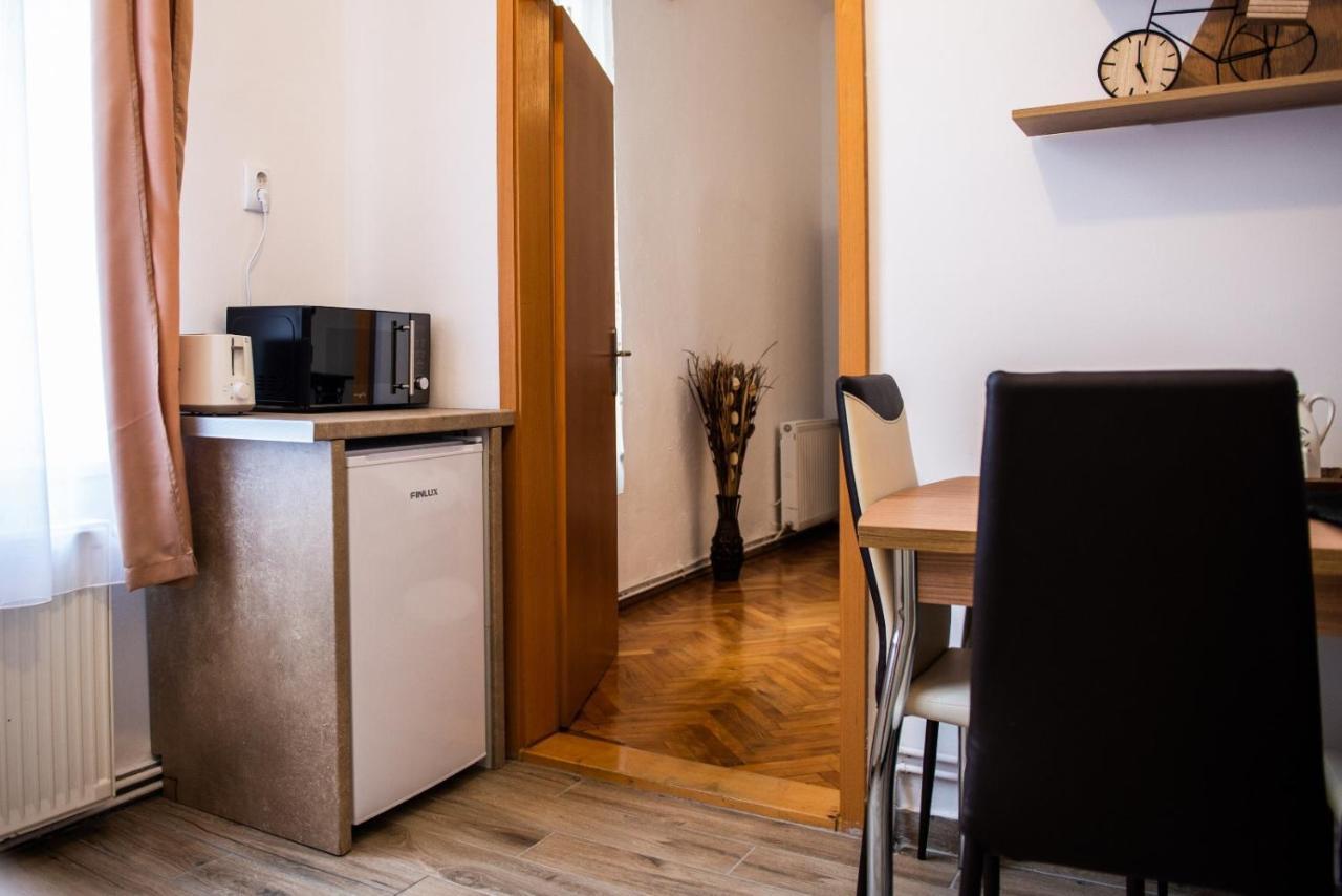 Troll'S House Apartment Sibiu Luaran gambar