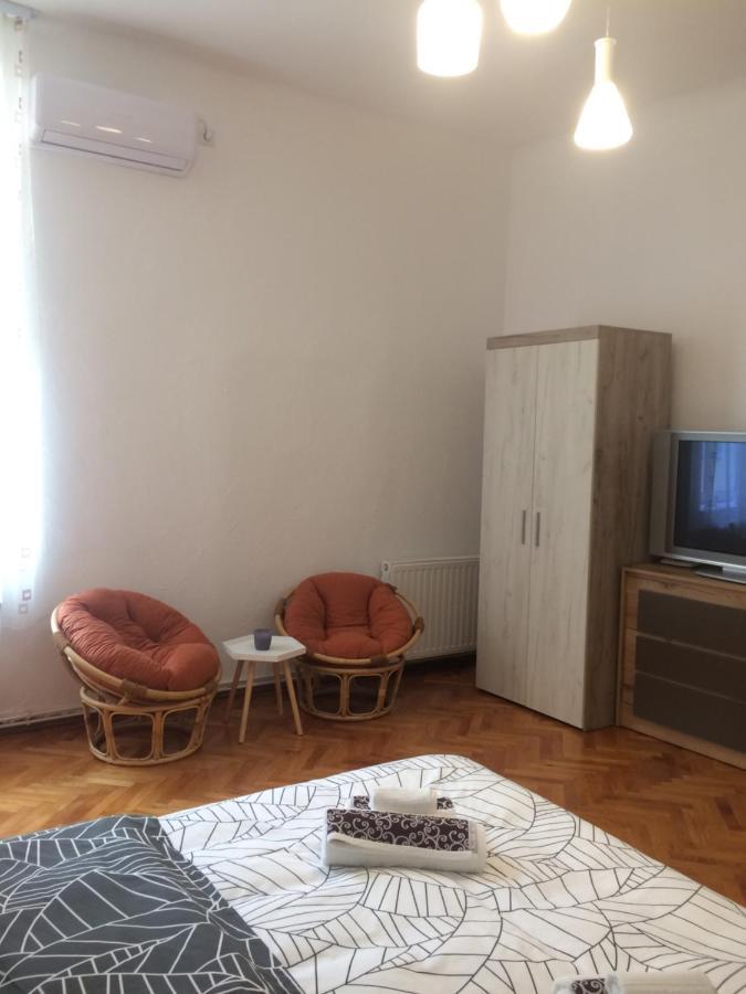Troll'S House Apartment Sibiu Luaran gambar